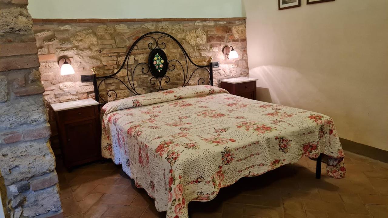 Agriturismo Casavaiano Gambassi Terme Exterior foto
